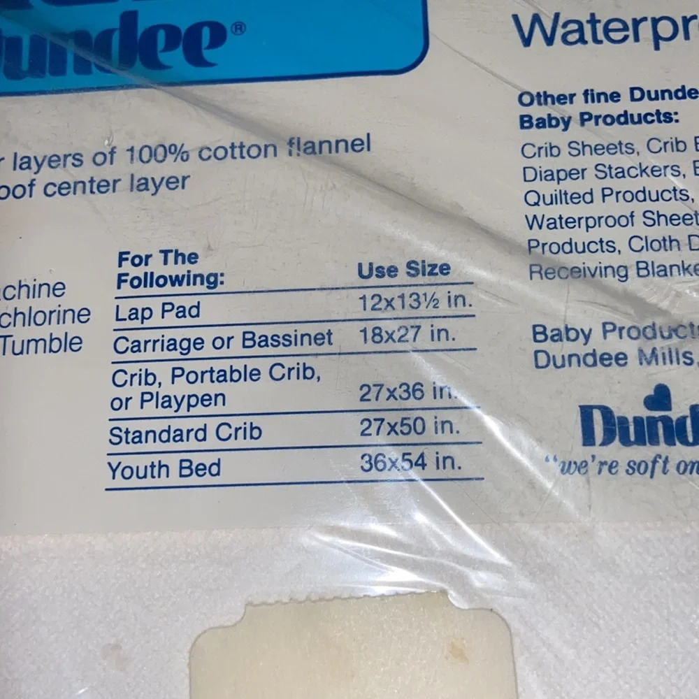 Vintage waterproof sheet for cribs, portable cribs, or playpens. NWT by Dundee
